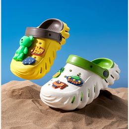 Sandales Summer Boys Girs bébé lapin pantoufles non glissantes chaussures de plage trou souffle chaussures sportives Sports garçons et filles chaussures de marche bébé 230413