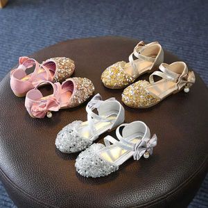 Sandales Summer Enfants Princess Chaussures bébé filles plates bling en cuir sandales mode paillettes doux pour enfants pênerets de danse scintillantes