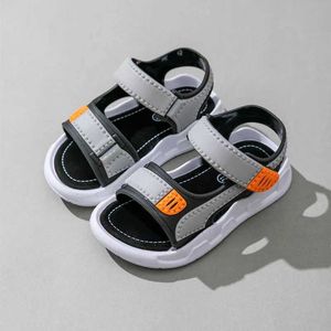 Sandalen Zomer kinderen Lichtgewicht strandschoenen Jongens Casual comfortabele niet -slip zachte zool baby D240527