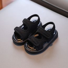 Sandalen zomer comfortabele kinderen sandalen voor jongens en meisjes 3-jarige kinderen meisje strandschoenen stijlvolle baby sandaal 2-7 jaar 230420