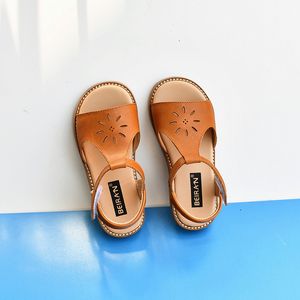Sandales d'été en cuir véritable filles sandales bout ouvert mode pétales creux peau de vache chaussures de plage pour enfants sandales bébé 6T 230425