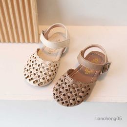 Sandals Summer Girl's Sandals Hollow-Out Soft Leather Children Sliders Black Khaki Fashion Comfy Flexible Kids Flat Shoes
