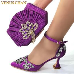 Sandales été Design italien violet plein Flash perceuse pointu chaussures pour femmes fête exquise chaussures pour femmes et ensemble de sacs 230309