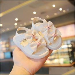 Sandalen Zomer Koreaanse Stijl Baby Kawaii Bowtie Meisjes Peuter Schoenen Zachte Zool Antislip Baby 1 Jaar Babyschoenen 240321 Drop Delivery Ot964