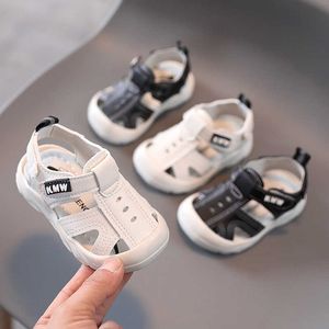 Sandalen zomer mannelijke baby sandalen 0 baotou softssoled peuter schoenen 1 tot 3 jaar oude kinderen kleine meisjes sandalen Z0225