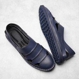 Sandales d'été pour hommes, chaussures de plage respirantes et décontractées, en cuir de haute qualité, grande taille 38-48