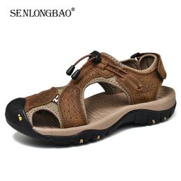 Sandales Summer Men Chaussures en cuir véritable chaussures décontractées hommes sandales hommes de haute qualité de plage extérieure sandales mode baskets grandes taille 3847
