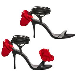 Sandalen zomer rozenbloem dames sandalen dunne hoge hakken kanten satijnen trouwschoenen zapatos para damas en Oferta 230425