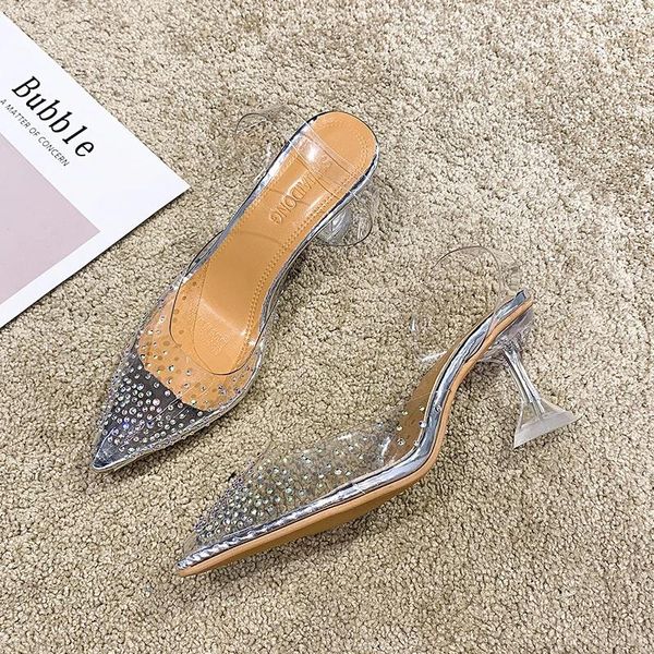 Sandales Style d'été Confortable Transparent Sexy Élégant À La Mode Diamant Bout Pointu Stiletto Chaussures Pour Femmes Grande Taille: 34-43