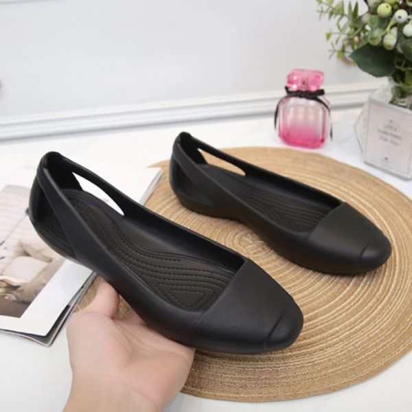 Sandalias Mujeres de verano Sandalias de plástico zapatos Pisas para mujeres Cañas de mula de niñas Slips Slip on Black Garden Garden Inmortal Anna W8