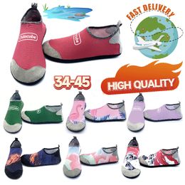 Sandalen Zwemmen Zachte zolen Antislip Aqua Unisex Sneldrogend Surfen Ademend gaas Water Strand Duiken Sokken Antislip Snorkelen rivieren traceren