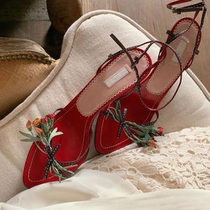 Sandales Teahoo 2023 mode été femmes fleurs douces décoration talons hauts élégant bride à la cheville boucle dame