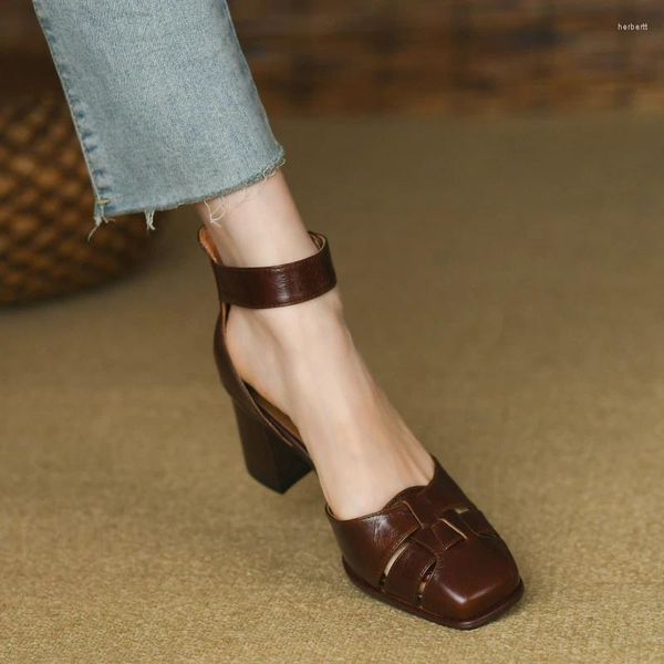 Sandales talon épais été de style français une sangle dames chaussures rétro chaussures vache femme femme printemps vintage pompes les femmes