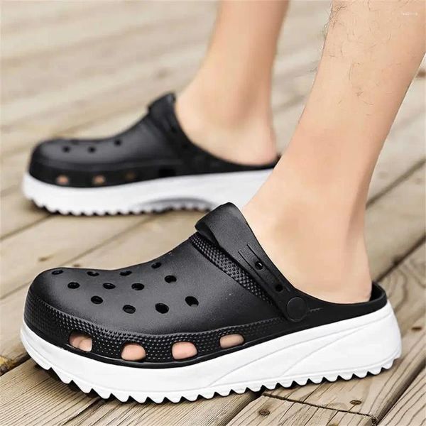 Sandalias dormitorios del tacón delgado zapatos blancos para hombre zapatillas de baño no deslizantes zapatillas de zapatillas deportivas ¿Qué es la oferta de bienvenida de lujo