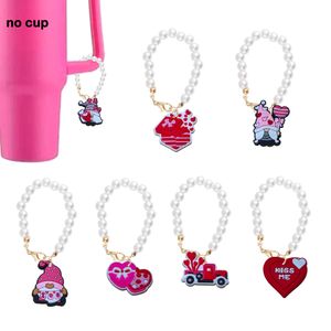 Sandals Valentijnsdag Parl -ketting met charm -accessoires voor Tumbler Cup Personaliseerde handgreep Charmsvormige druppelafgifte Otfla