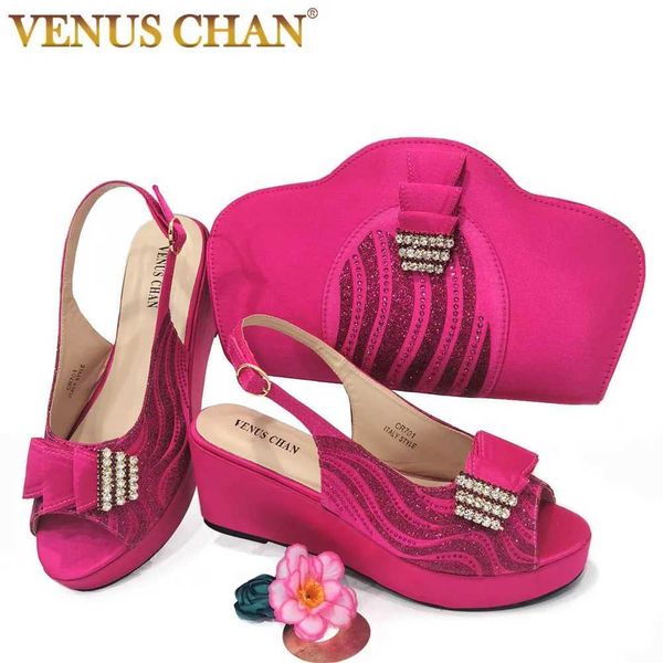 Sandales Venus chan design italien commandes de mariage hhigh talons fuchsia couleur dames chaussures avec sac assorti ensemble nigérian pour fête2404