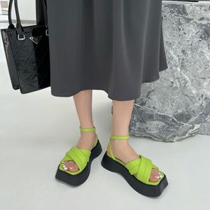 Sandales plateforme blanche Creepers cuir synthétique polyuréthane noir plates-formes d'été compensées talons hauts confort Femmes chaussures Sandales Femmes