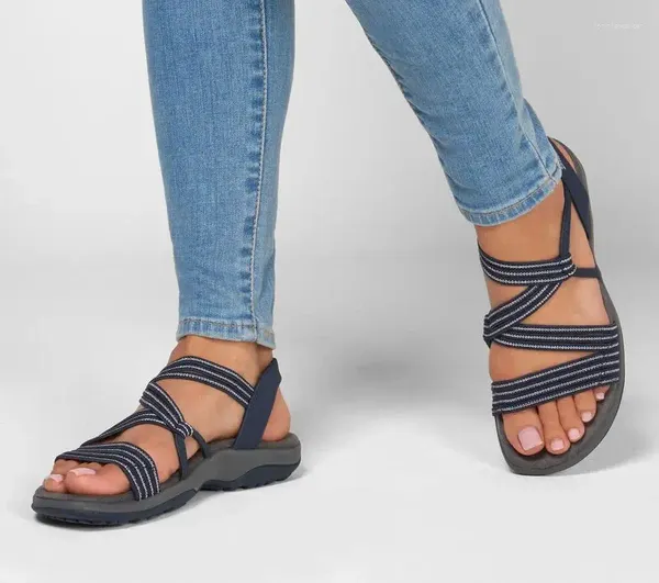 Sandalias Mujer 2023 Verano Tallas grandes Confort Suela suave Zapatos planos de playa Cuñas casuales Sandalia con punta cerrada para mujer