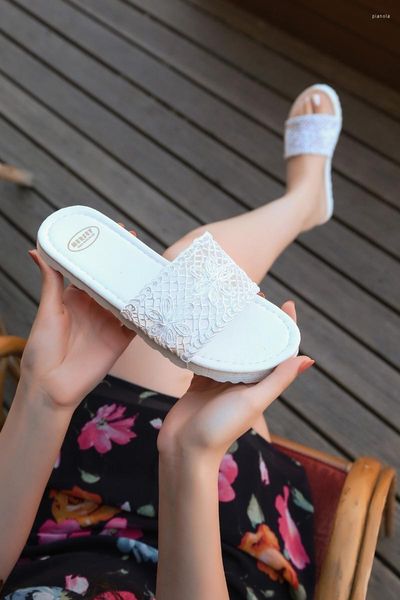 Sandalias Mujeres ESGU Slippers de punto blanca 2023 Comodidad de verano Sandalias de moda de calidad de calidad transpirable