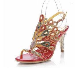 Sandales femmes mode 2023 coloré cristal paon épais/mince talons hauts strass femme chaussures été fête mariage pompes