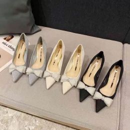 Sandales Femmes Fi High Heels Chaussures Luxury Breded Bow 5cm Fin Corloge de mince Designer Elegant Wedding Healled Sandales Summer 220223 A7CH #