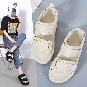 Sandales femmes plat 2023 nouvelles dames sandales d'été mode confort décontracté doux plate-forme sandales femmes