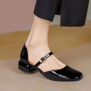 Sandals Femmes Flats Mary Jane Sandales Patent Leather Designer Chaussures pour femme talons basse chaussures habille Sandalias Mujer Summer 1180n