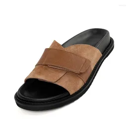 Sandalias Zapatos de playa para mujer Sandalias casuales de verano Ropa exterior Zapatos simples Ante de vaca Zapatillas de moda de fondo plano Planas