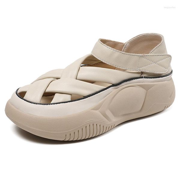 Sandales femmes pour l'été 2023 rétro évider en cuir véritable décontracté plage bout fermé mode femme chaussures baskets plates