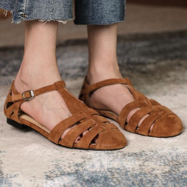 Sandalias de mujer de cuero de ante Natural banda estrecha trenzada T-strap Flats punta redonda jaula estilo femenino cómodos zapatos casuales