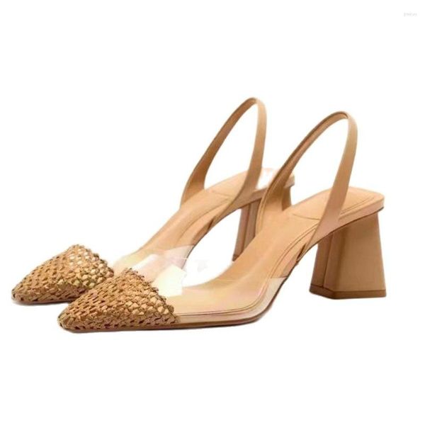 Sandalias Zapatos de mujer 2023 Verano Marrón Lugar de trabajo Punta de plástico Transparente Tacón grueso Baotou Shallow Moule Casual