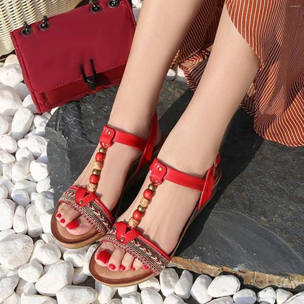 Sandals Femme Summer Red Roman Style Flat Bottom Grand Retro Retro Beded Backle Bohemian 2024 Chaussures