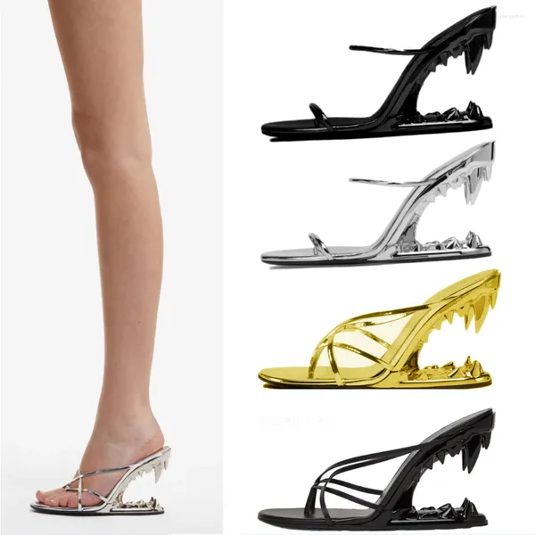 Sandalias Mujer Cuñas Tacones altos Diseñador de lujo Metal Tooth Slingback Bombas Hollow Cross Strap Zapatillas Prom Party Shoes