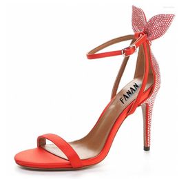 Sandales d'été à talons hauts pour femmes, chaussures élégantes avec nœud papillon en cristal, lanière à la cheville, bout rond ouvert, à enfiler