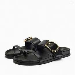 Sandales ZAR 2024 Boucle de ceinture en métal à la mode européenne et américaine Chaussures à semelle épaisse Fond plat Externe Portant des pantoufles pour femmes