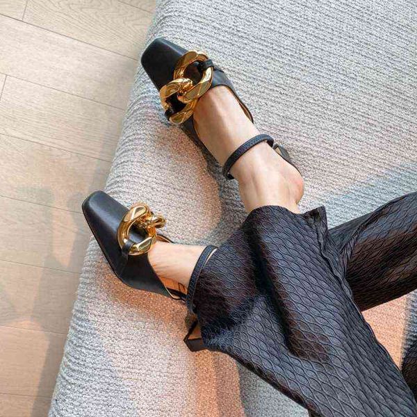 Sandels, nuevos zapatos de verano para mujer, sandalias con punta cubierta y talón abierto, zapatillas modernas de tacón alto de cuero de vaca, cadena grande sólida para 220303