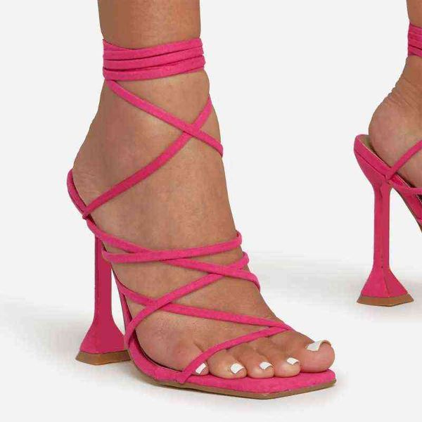 Sandels Femmes Sandales Sexy Chaussures D'été Gladiateur Tongs Bandage Boucle Sangle Pompes Bout Carré Dames Parti Mode Stilettos 220303