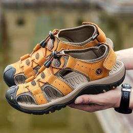 Sandalen Sandalen met rubberen groene zool Hak Casual kunstleer Orthopedische pantoffels Ademende plateauschoenen Skateboard Tennissandalen 8812