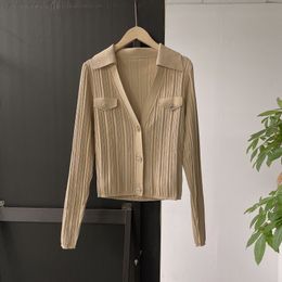 Sandro / Avocado vert tricot tricot de style Slim Fit en V Slim Fit de style en V