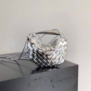 Mini bolso de sardina que se puede transportar a través de la cruz 744267 hardware de acero inoxidable escala de pescado arte elegante bolso de moda de moda bottegassvenetaa tejidos tejidos