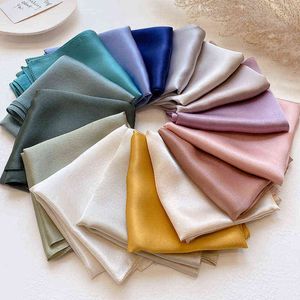 Sarongs 2021 Leer- en zomer luxe 90 90cm Silk sjaal Simple Monochrome % Silk sjaal vrouwelijke mode zijden sjaal zonnebrandcrème grote sjaal T220827