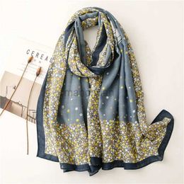 Sarongs Style coréen brume bleu petite fleur couleur contrastante foulard en soie pour femme lin mince plage protection solaire à manches longues coton et fil 240325