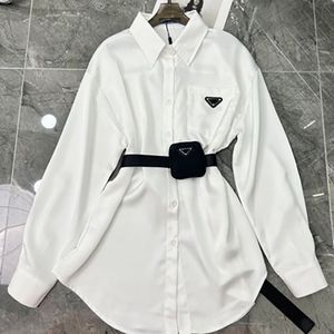 Blouses de ceintures pour femmes Designers Triangle Lettre Chemises Tops Blouses en mousseline de soie de qualité pour femmes Manteau sexy avec sac de taille Vêtements de fête