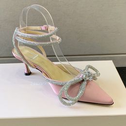 MachMach Satin Bow Pompes 6,5 cm Crystal-Embellissements strass bride à la cheville Slingbacks Talons sandales pantoufle pour femmes Luxurys Designers Chaussure habillée