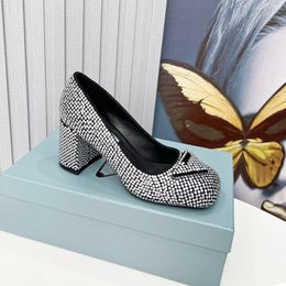 Satijnen hakken loafers met kristallen schoenen blok hakken pompen vrouwen ontwerper penny mocassins dikke rubber monobloc sole