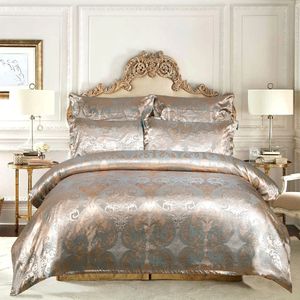 Luxuriöses dreiteiliges King-Size-Queen-Bettdeckenbett aus Satin-Jacquard 230105