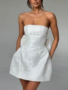 Satijnen kanten gedrukte mouwloze boog emed korte rok elegante strapless dames mini jurk banket feestvest 240219