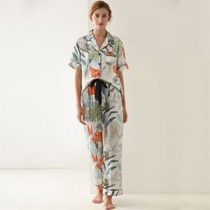 Pyjama en satin avec feuille imprimée Cool Summer Pantalon long à manches courtes Cardigan à lacets Tops de nuit Col V Femmes 210901