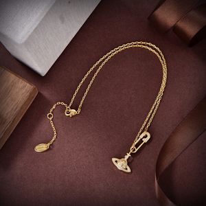 Saturn Designer Dames Parelketting Viviane Choker Hanger Ketting Kristal 18K Verguld Messing Koper Ketting Sieraden Westwood Accessoires 6577666