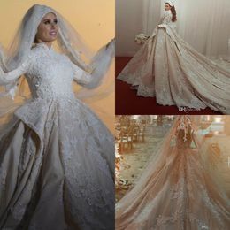 Saoedi-Arabië Prachtige moslimjurken met lange mouwen bruidsjurken hoge hals kant geappliceerde kralen vestido de novia trouwjurk